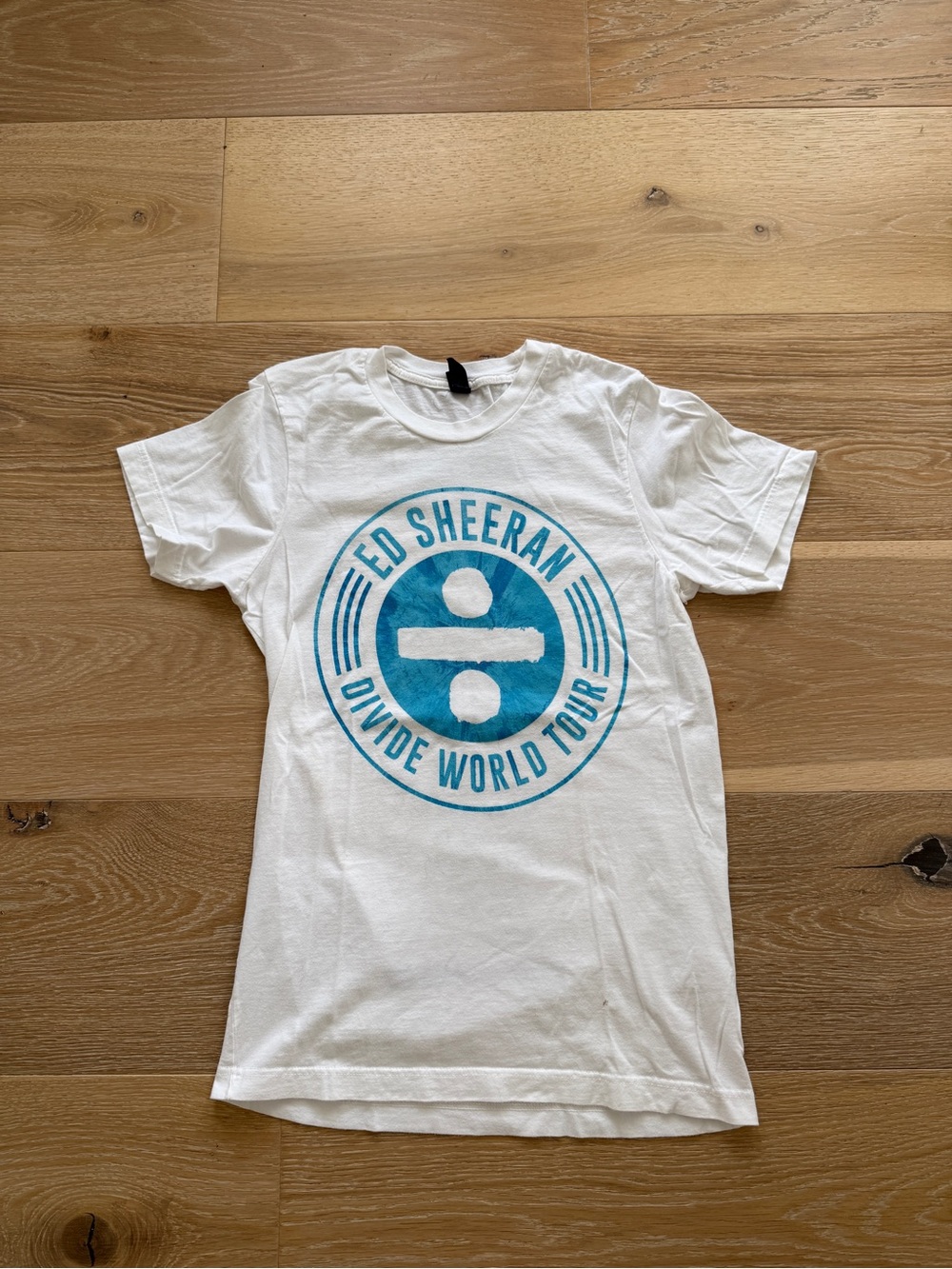 Ed Sheeran Divide World Tour White T-Shirt Small